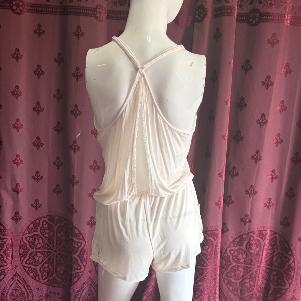Victoria's Secret Women’s Lace Trim White Sleep Romper Neon Pink Bow Size Medium - Picture 4 of 9